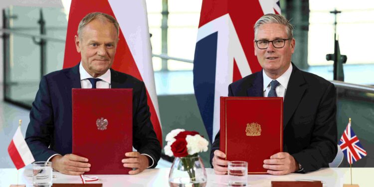 UK, Poland to sign defence treaty to tackle Russian threats