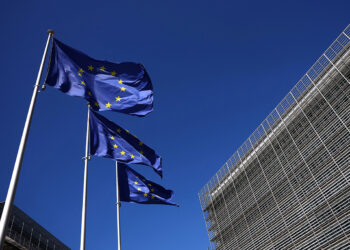 Nordic investors urge EU to hold firm on Arctic drilling ban amid energy crisis