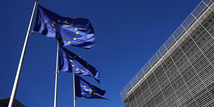 Nordic investors urge EU to hold firm on Arctic drilling ban amid energy crisis