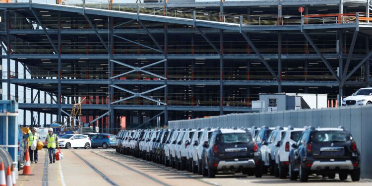 UK vehicle production dips in April amid global market strains