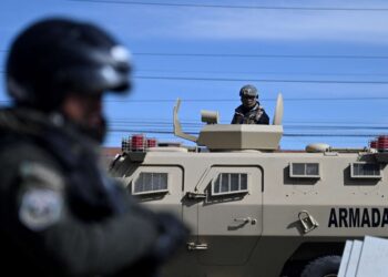 Bolivia crisis begins easing, air force jet on assistance flight crashes