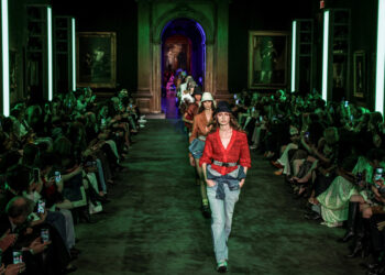 Luxury brands seek to lure America’s AI super-rich