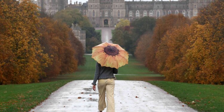 UK’s spending watchdog shines light on royals and their properties