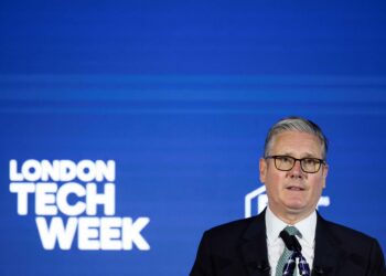 Big tech firms must stop young people circulating nude images, says UK PM Starmer