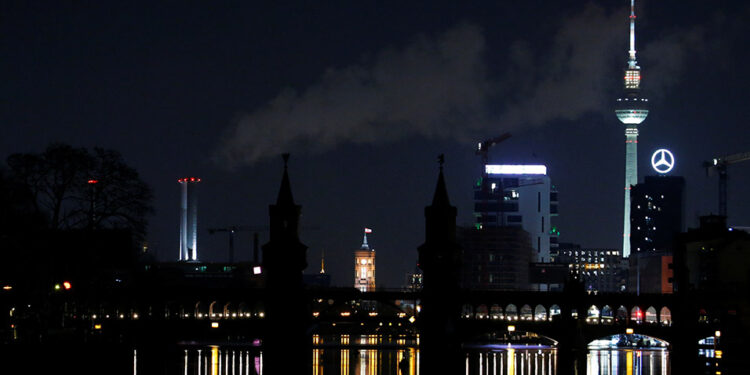 Slow exits, tighter cash flow hang over private equity at Berlin conference