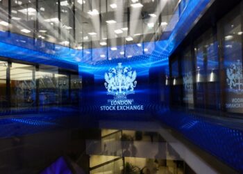 London shares slip after PM Starmer says will resign