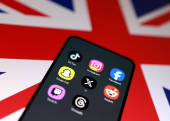 UK considers forcing social media firms to prioritise trusted news