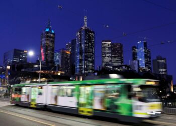 City mayors from London to Melbourne seek to curb data centre burden on power, water