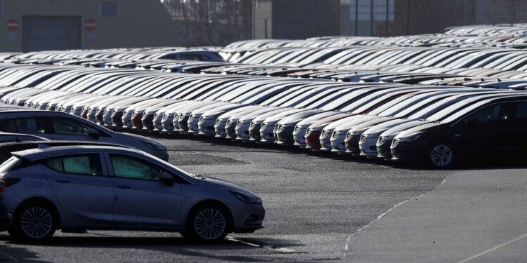 UK auto output rises in May for first time this year as US exports grow, SMMT says