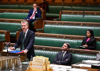 UK defence minister quits, says Starmer not spending enough to keep country safe