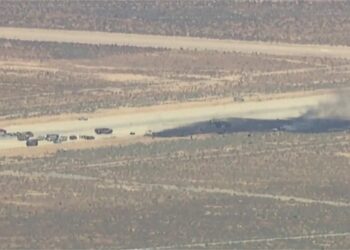US Air Force B-52 bomber crashes in flames in California, killing all 8 crew aboard