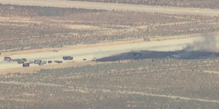US Air Force B-52 bomber crashes in flames in California, killing all 8 crew aboard