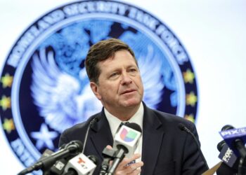 Trump picks top Manhattan federal prosecutor as next intelligence chief
