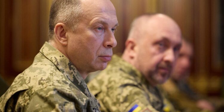 Top Ukrainian commander says readying for possible new Russian attack from north