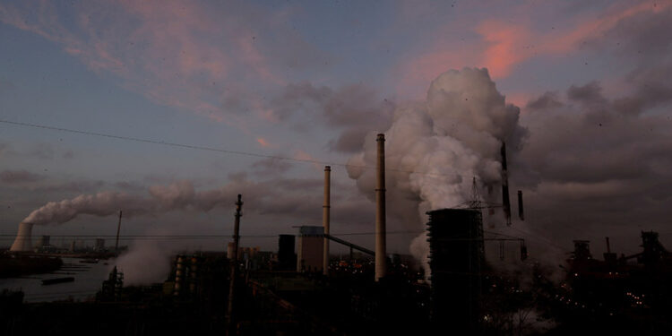 Industrial firms warn EU carbon overhaul could benefit polluters