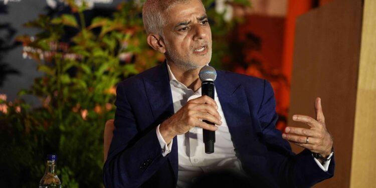 London Mayor Sadiq Khan appointed to House of Lords