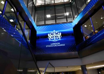 UK’s FTSE 100 up over 1% as commodity stocks rally; BoE rate path, Mideast tensions in focus