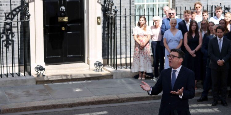 UK’s Burnham opens ‘No10 North’ to shift economic power from London
