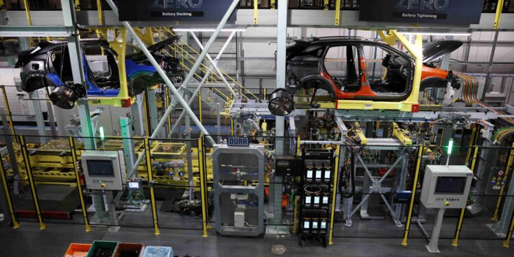 UK half-year vehicle production down 7.5%, industry sees signs of optimism