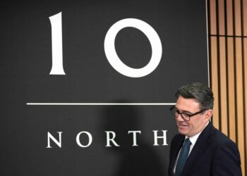 UK PM Burnham to give mayors a share of income tax in devolution drive