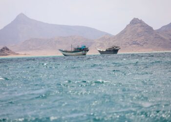Houthis pushing to model Iran’s Hormuz control in Red Sea, Yemeni FM says