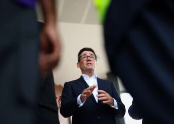 UK will support Ukraine “100%” despite Russian warning, PM Burnham says
