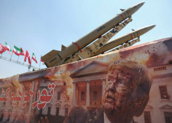 Trump warns of economic consequences for any country that supports Iran