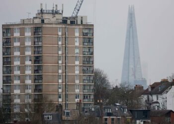UK moves ahead with first £10 billion wave of low-rent housing plan
