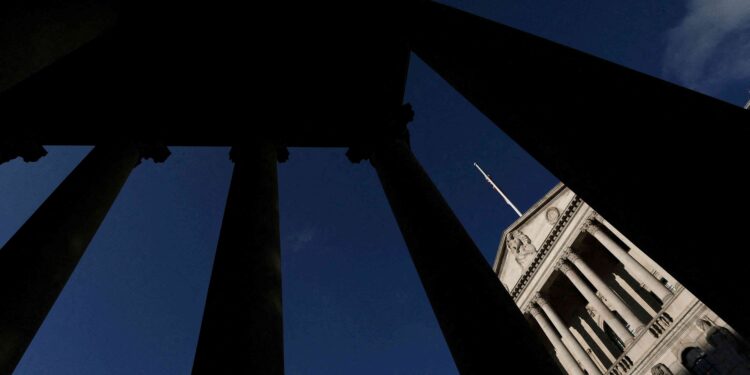 Britain plans new Bank of England objective to support payments innovation