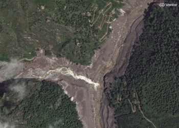 Lake formed by landslide on Nepal-Tibet border overflows, halting rescue work