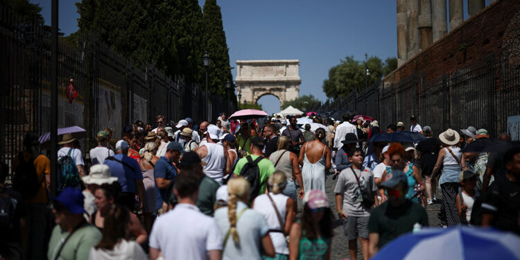 Italy’s population to shrink by 4 million by 2050, stats agency says