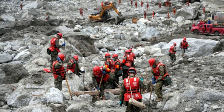 Nepal must rebuild thousands of homes, no letup in search for missing