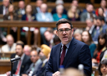 UK PM Burnham to meet business leaders to discuss growth