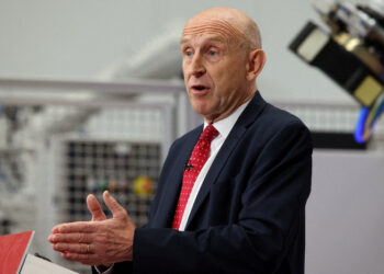 UK government hosts meeting with business leaders to discuss growth