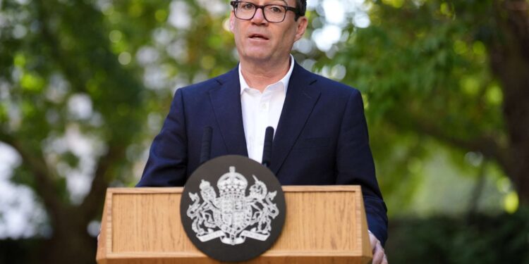 British PM Andy Burnham seeks resolution to dispute over Diego Garcia base
