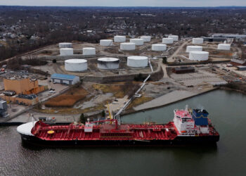 Talk of US export ban on diesel deepens US crude futures’ discount to global benchmark