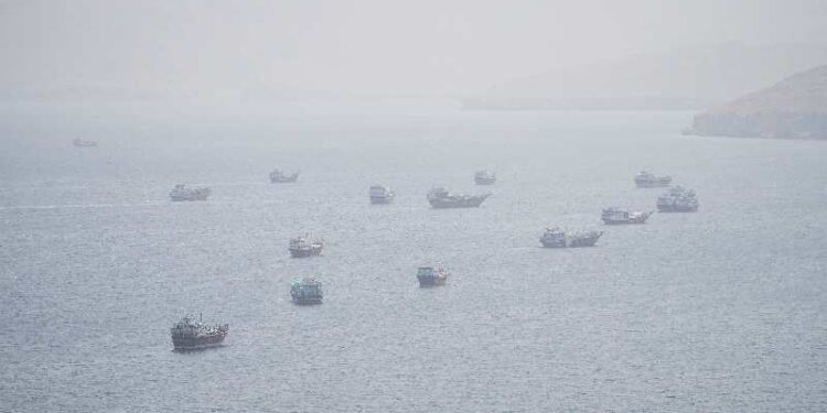 Houthis strike Saudi targets anew as talks over Strait of Hormuz stall