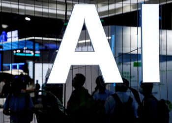 Why are credit default swaps unnerving AI investors?