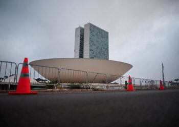 Brazil’s incoming right-wing Congress takes aim at judge who jailed Bolsonaro