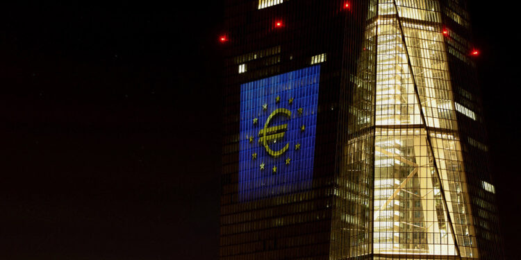 Bond selloff revives debate about euro zone banks’ ‘doom loop’